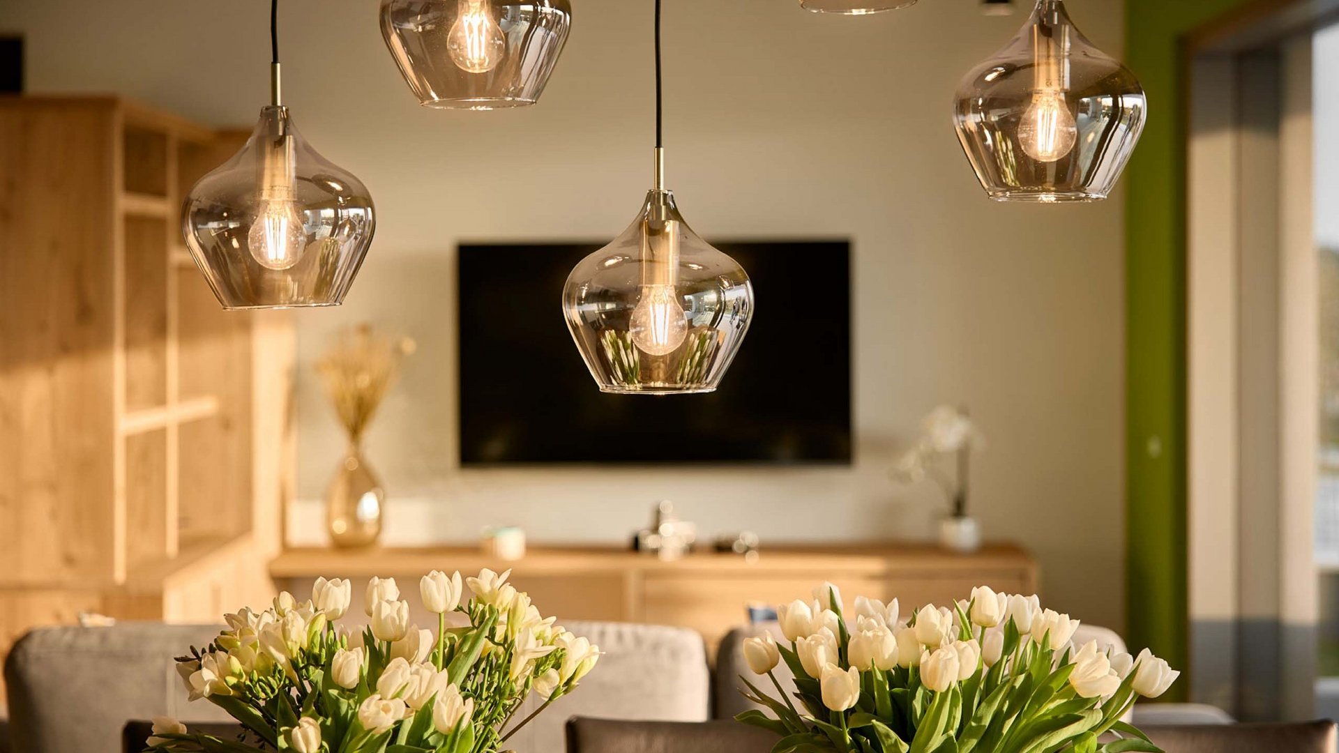 Villa di lusso sul Lago di Garda: un’esclusiva oasi di quiete Villa di lusso sul Lago di Garda: un’esclusiva oasi di quiete